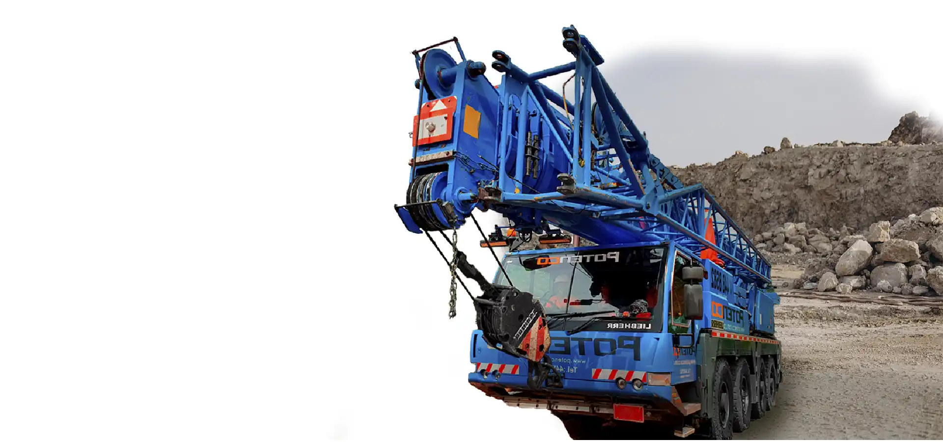 grua movil azul